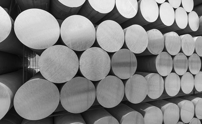 Differenza tra alluminio pressofuso e alluminio estruso Differenza tra alluminio pressofuso e alluminio estruso